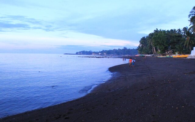 July's Haven Seaside Pension