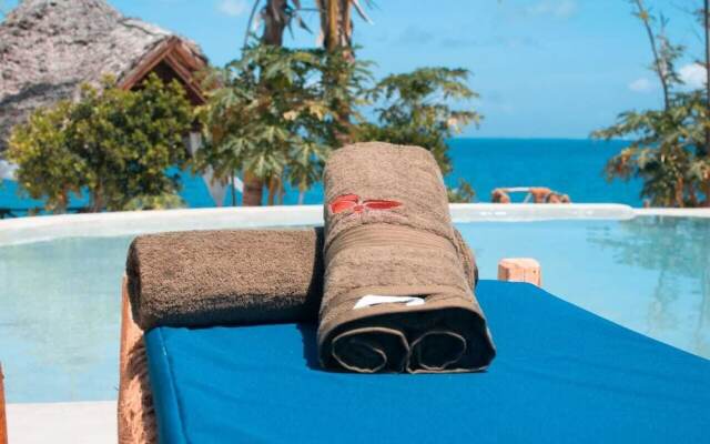 Kusini Beach Bungalows