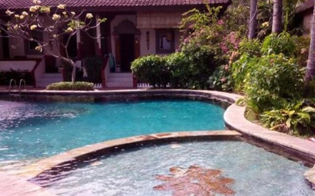 Pondok Bambu Seaside Bungalows