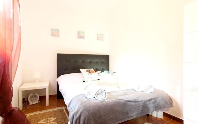 Apartment With one Bedroom in Lisboa, With Terrace