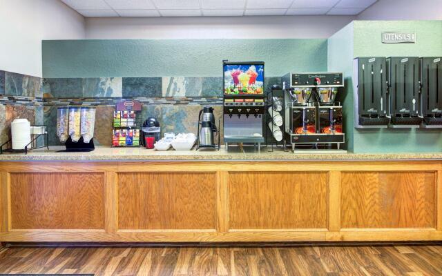 Best Western Center Pointe Inn