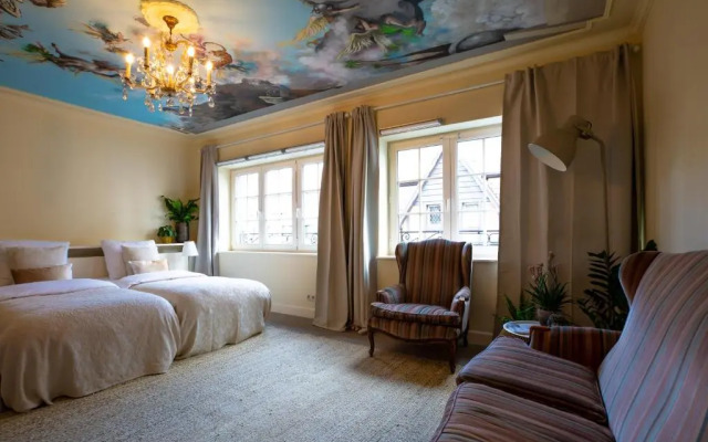 Place to Bee (Kamers)