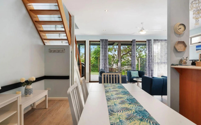 ORION BLUE BEACH STAY Vincentia 4pm Check Out Sundays