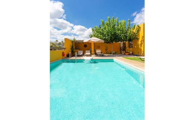 Villa Liakada Large Private Pool Walk to Beach Sea Views A C Wifi Car Not Required - 2081