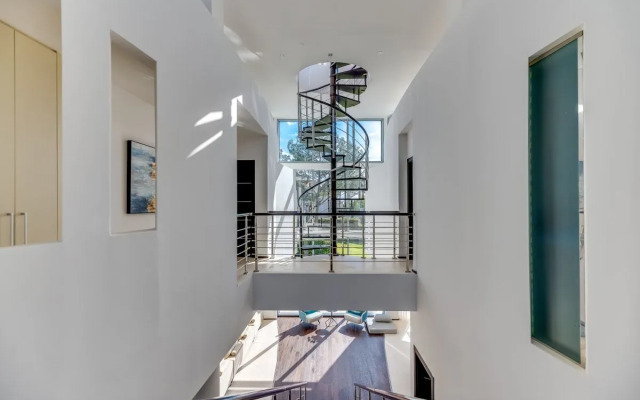 All About Meisho Hills