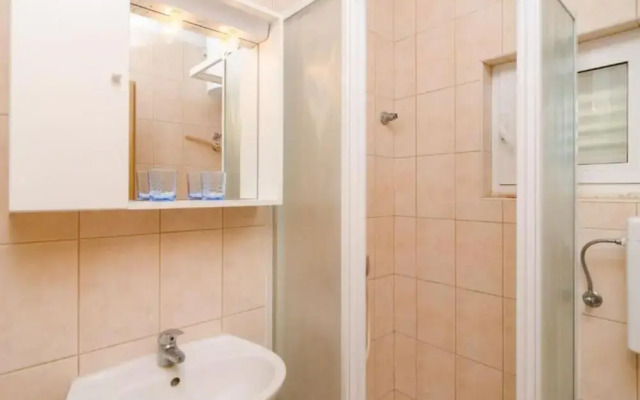 Guest House Sobra 38