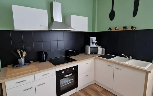 Apartment in Le Mans Near Train Station