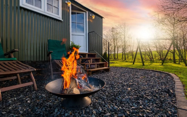 The Pleasant Hut at Mountpleasant Farm