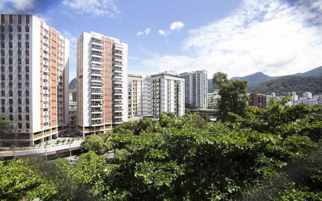 Fadel 702  Estadia Carioca