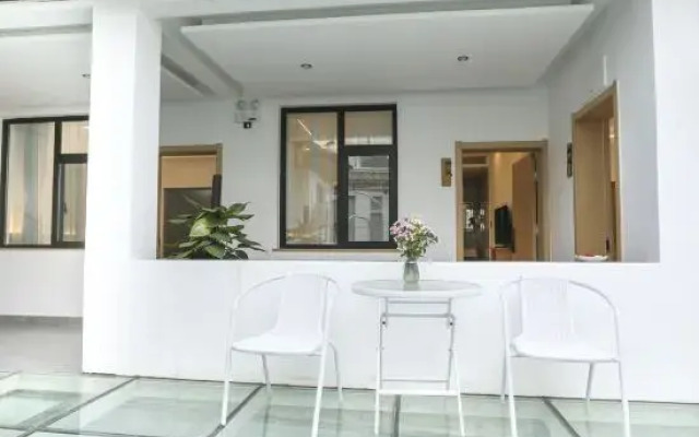 Yeli Homestay (Dali Ancient City Branch)