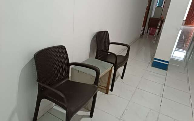 SPOT ON 92458 Azeela Kost Syariah