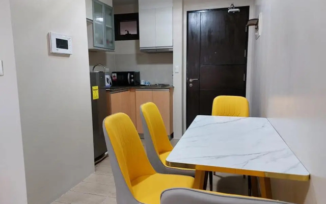 NAIA Terminal, Newport, Pasay, 5-star Condo