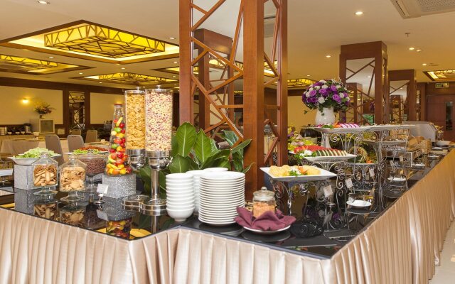 Vien Dong Hotel