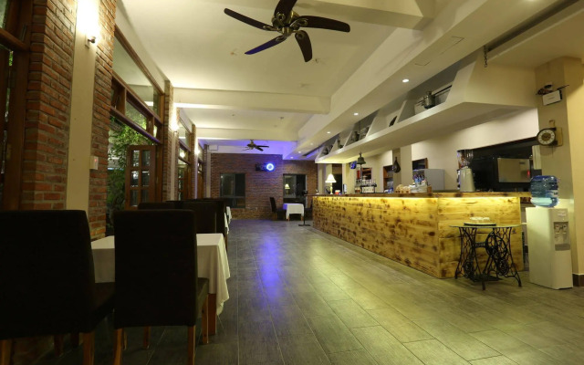 Jazz Hotel