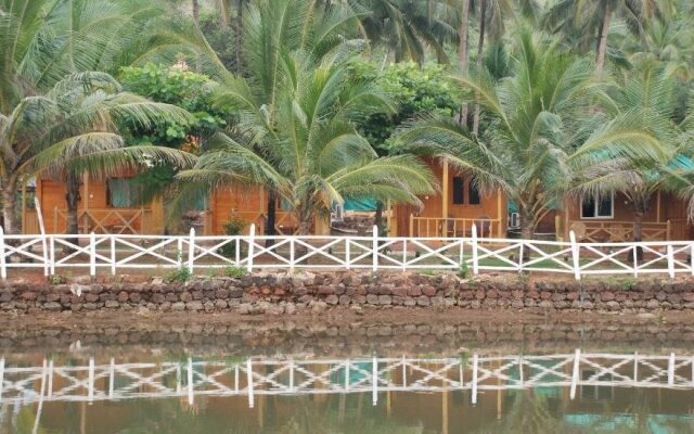 Sea Paradise Bamboo Beach Huts