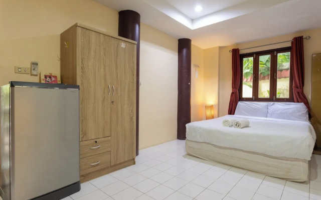 Thai-Style Villa with Charm V114