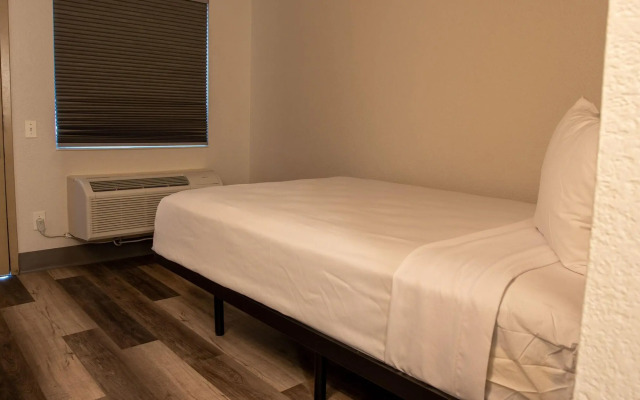 Red Roof Inn Sacramento - Elk Grove