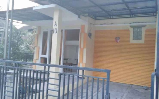 Alura Villa Batu