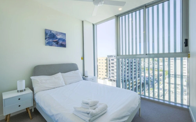 Sofun Apartment In Newstead