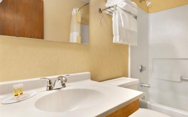 Wallaceburg Inn