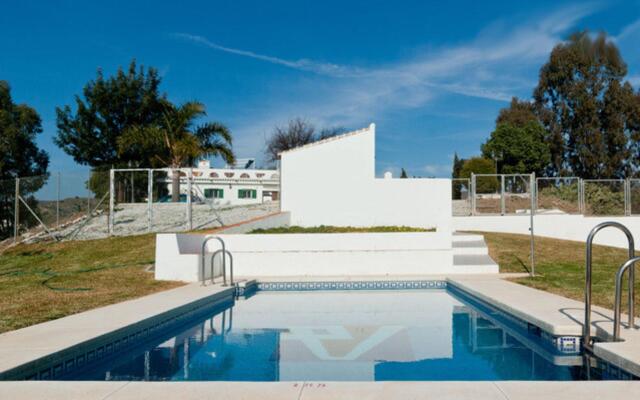 Apartment in Velez Malaga, Malaga 103073