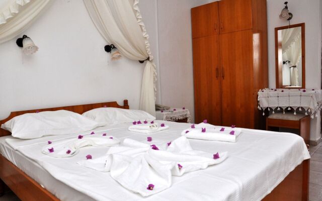 Gloria Tibi Jarra Hotel