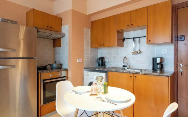 Johny's Spot - 1BR & Balcony in Larnaca