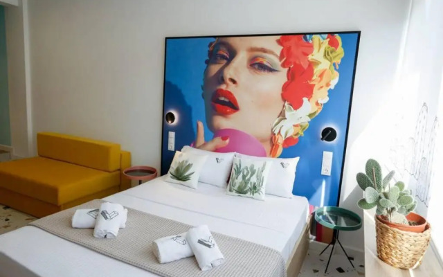 Valory #5 Aesthetic Stay