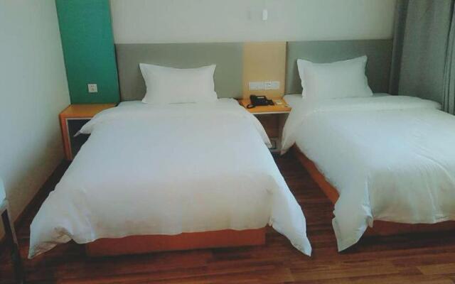 7Days Inn Urumqi Midong Middle Road Shenhua Mining Bureau Branch