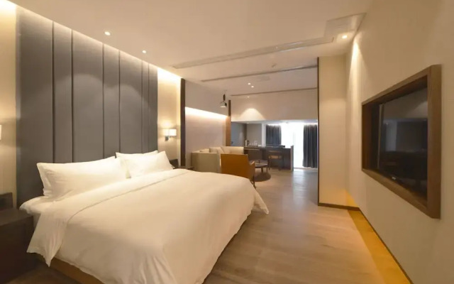 KuanRong Luxury Suites Hotel - Daping Times Square