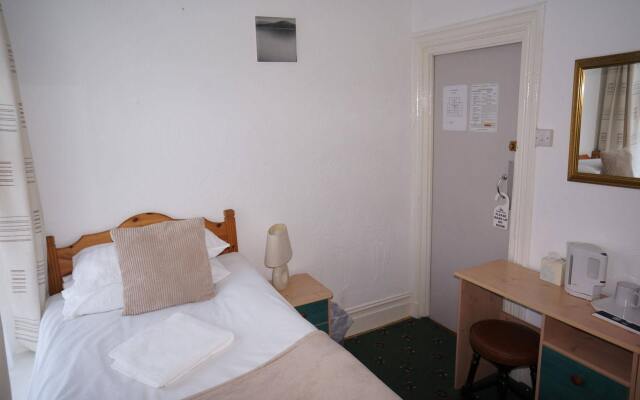 The Shores Hotel, Central Blackpool
