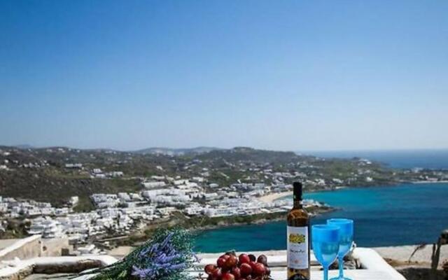 Beachfront Villa Giovanna-Premium Location&Jacuzzi