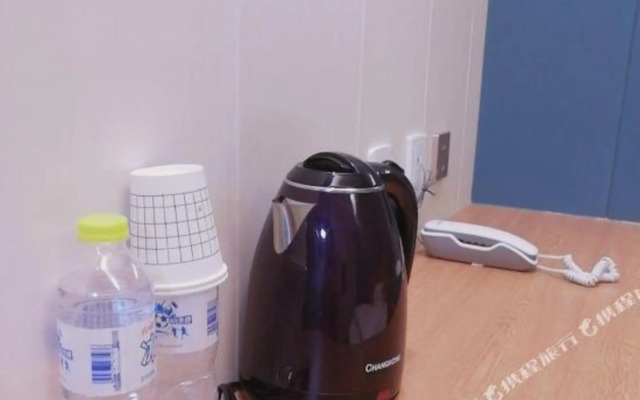 Shangyijia Themed Hostel