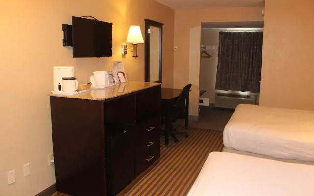 Travelodge by Wyndham Bellmawr