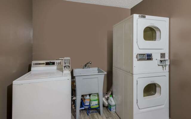 Econo Lodge Inn & Suites Diamondhead