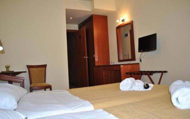 Hotel Ena