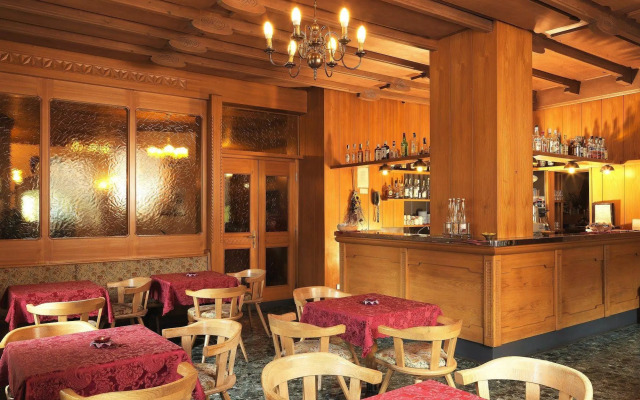 Hotel Pinzolo Dolomiti