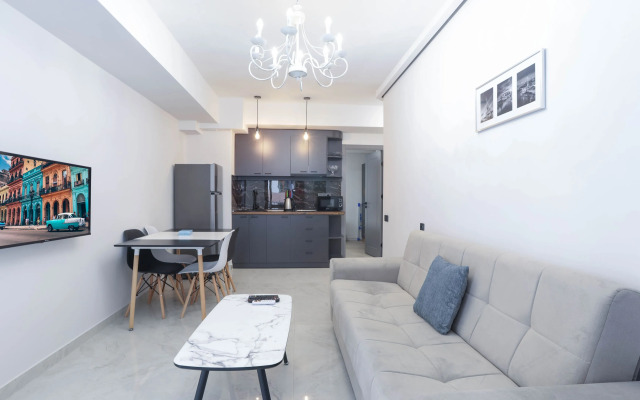 2Bd1Bath Pushkin ave 58 2ndfloor next to church.