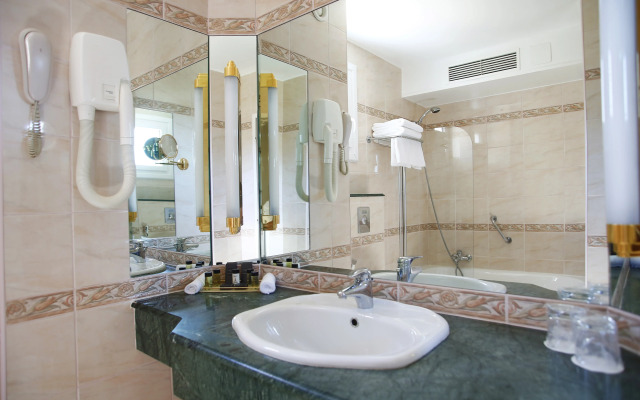 Hotel Corsica & Spa Serena