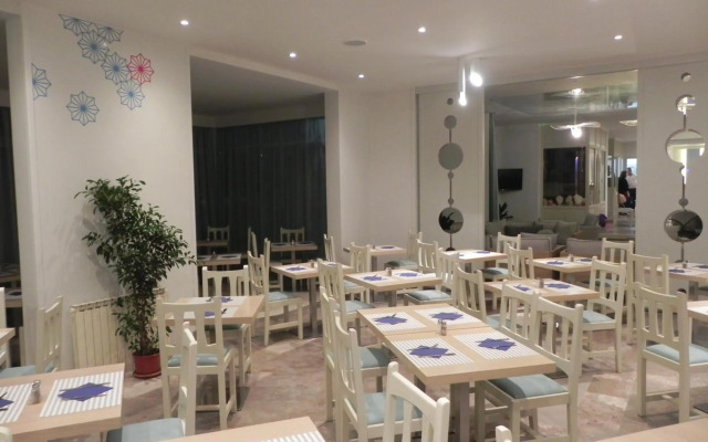 Hotel Cooee Albatros