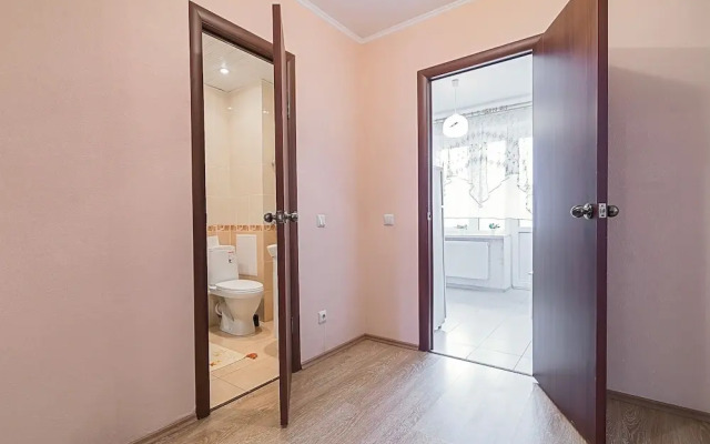 Апартаменты FlatHome24 на Комендантском пр-те