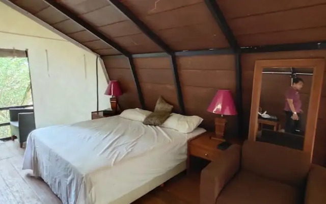 Watu Mabur Holiday Centre and Camping