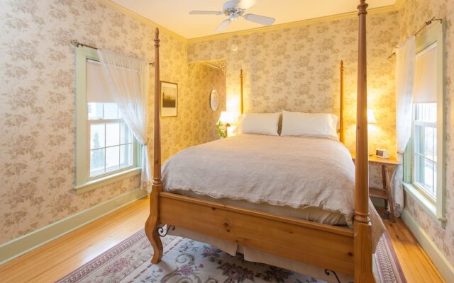 Camden Windward House