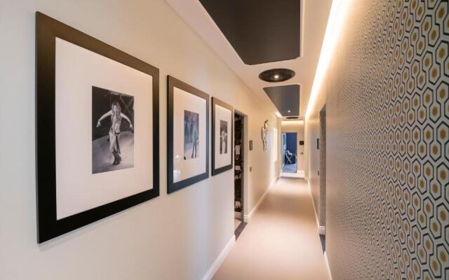 7 Suites