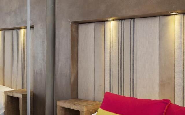 Ambit Boulevard Hotel Boutique