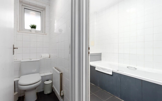 The Canonbury Villas