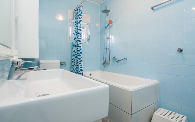 Beautiful Home in Zadar With 6 Bedrooms and Wifi