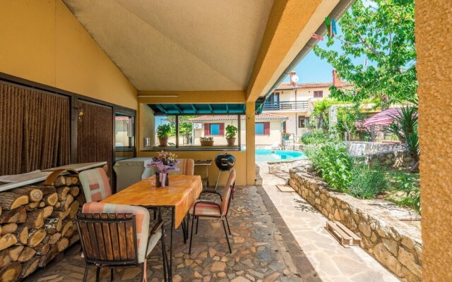 Stunning Apartment in Porec With 1 Bedrooms and Outdoor Swimming Pool
