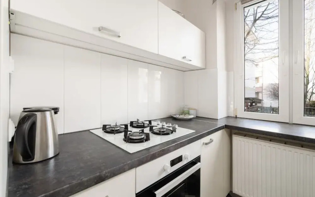 Studio Kasprowicz Park Poznan by Renters