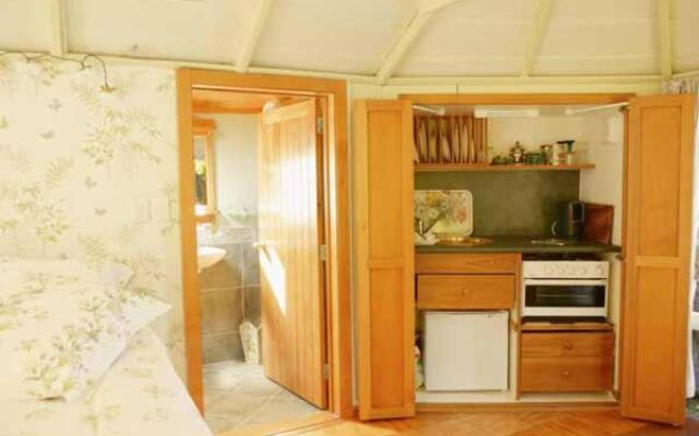 The Summerhouse, Ideal Akaroa location.